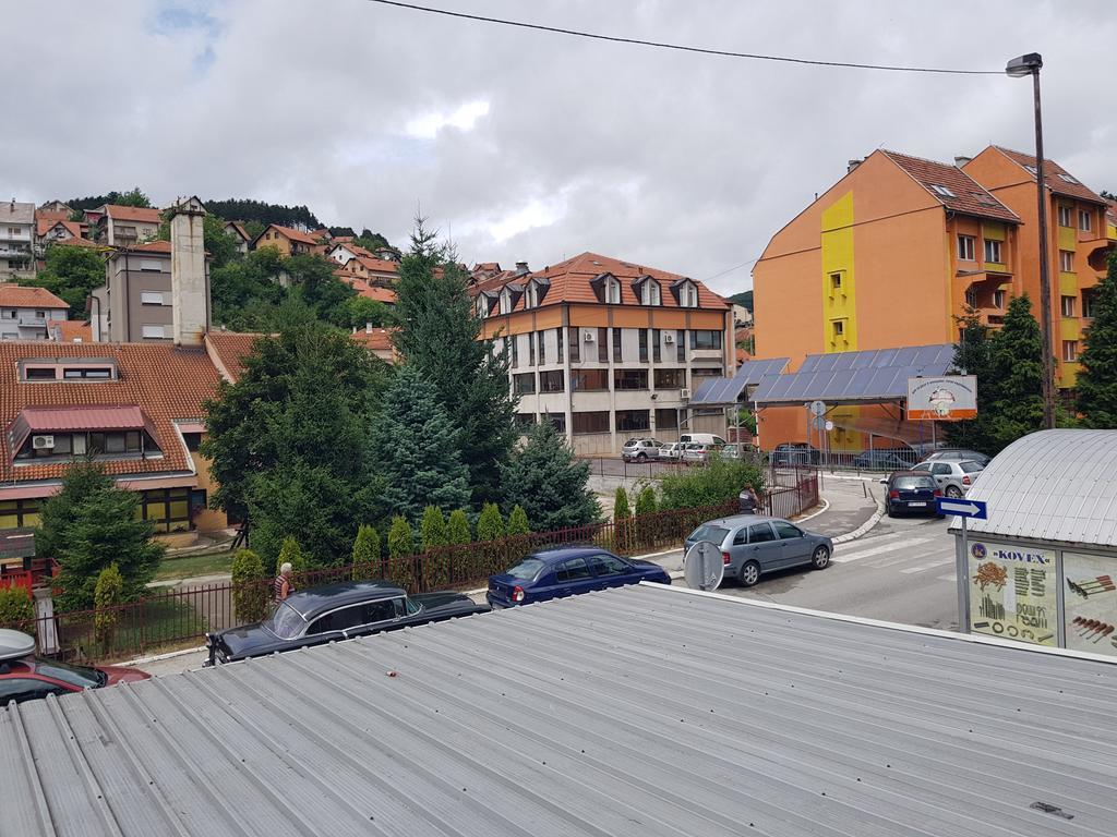 Apartman Galerija Apartment Uzice Exterior photo